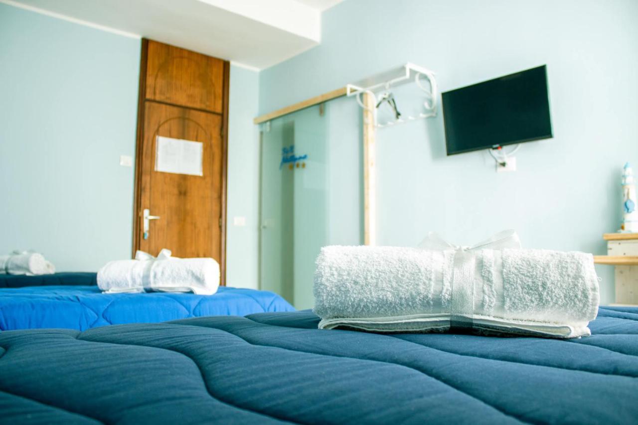 B&B Nettuno Messine Extérieur photo